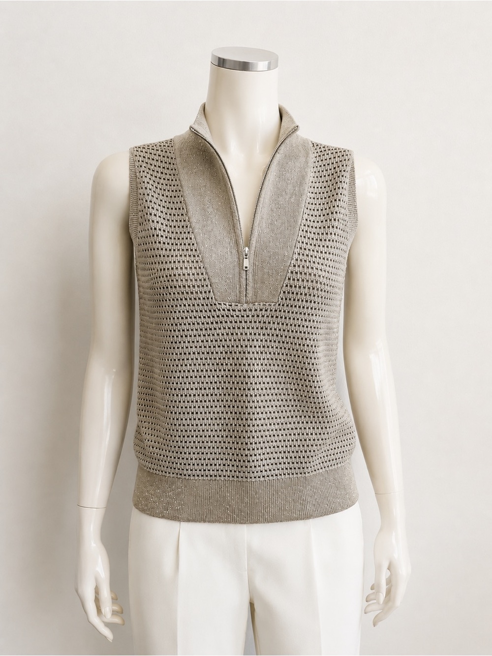 Women’s Shimmer Knit Sleeveless Sweater Vest – Beige